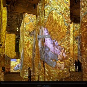 听风八百遍,才知是人间